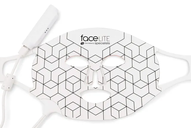 rio-facelite-beauty-boosting-led-gesichtsmaske-mit-klinisch-erprobten-wellenl-ng image 1