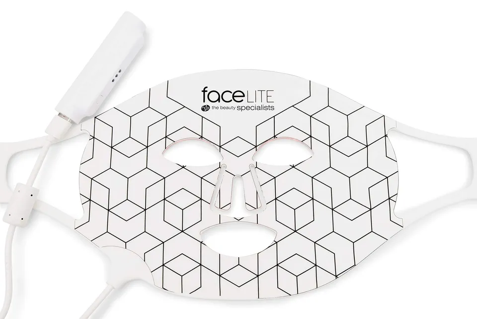 rio-facelite-beauty-boosting-led-gesichtsmaske-mit-klinisch-erprobten-wellenl-ng image 1