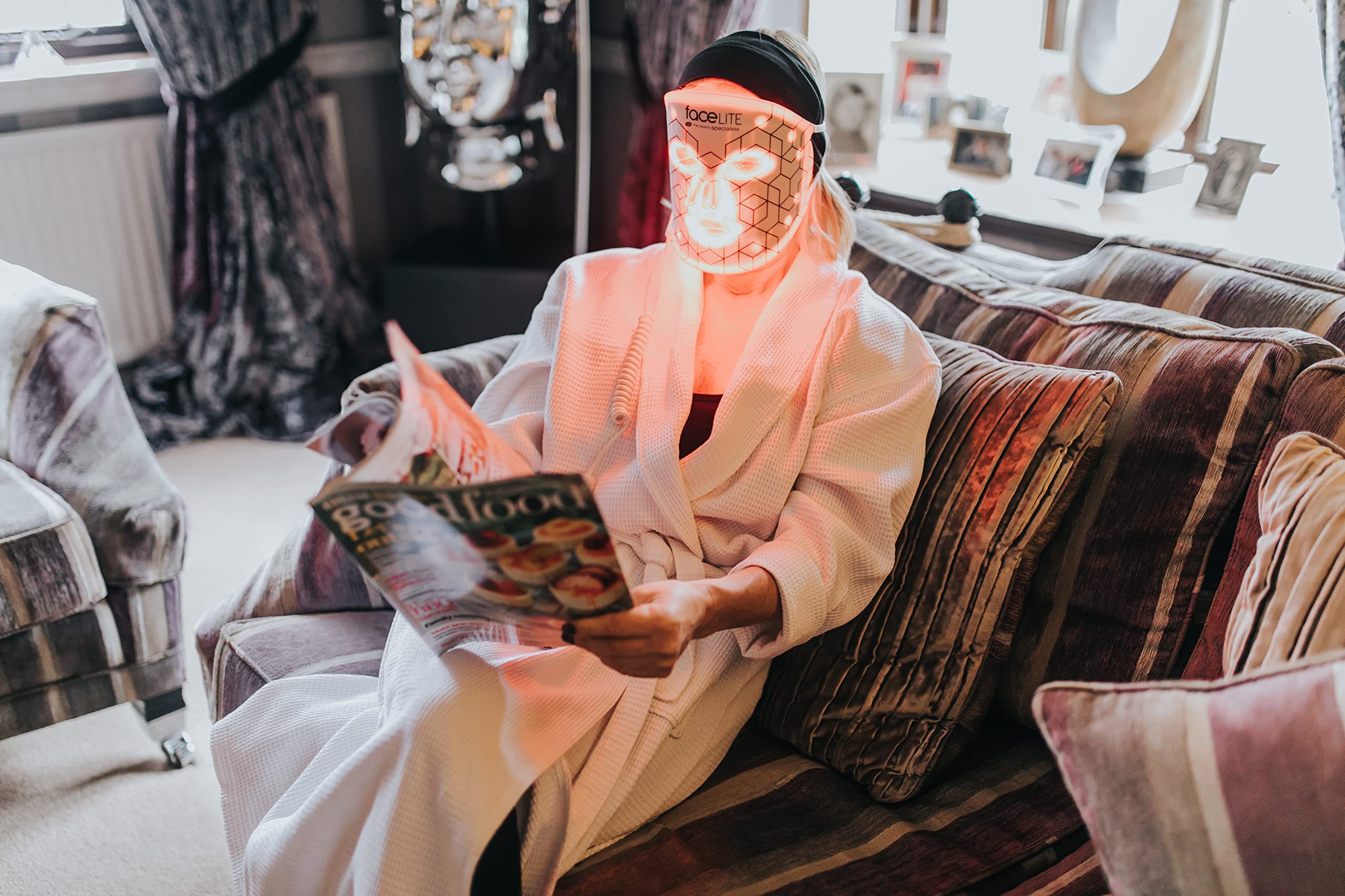 rio-facelite-beauty-boosting-light-therapy-led-gesichtsmaske image 5